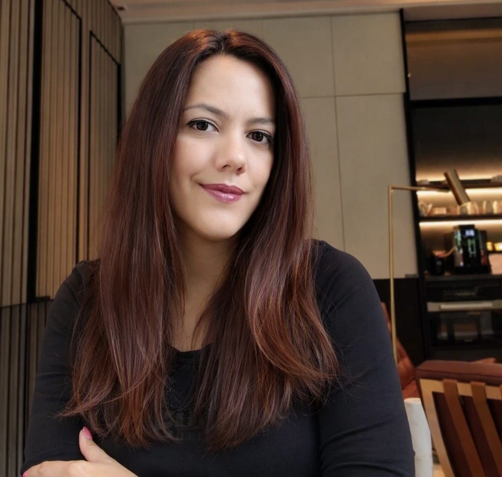 Daniela, Spanish teacher